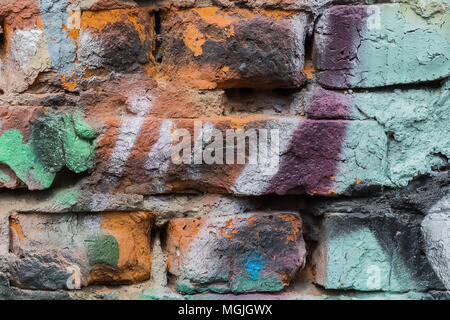 Abstrakte Wand dekoriert, Zeichnungen, Farbe, close-up. Detail von Graffiti. Fragment für Hintergrund, stilvolle Muster, Fashion Farben Stockfoto