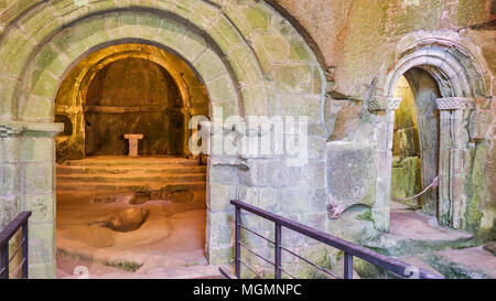 Iglesia rupestre de San Pedro de Rocas. Ourense. Galizien. España Stockfoto