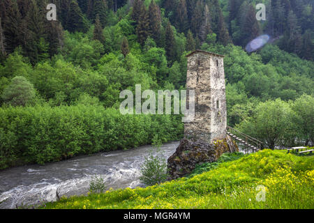 Turm von Harderwijk Village Museum in swanetien. Obere Swanetien - UNESCO-Weltkulturerbe. Georgien, Europa. Stockfoto