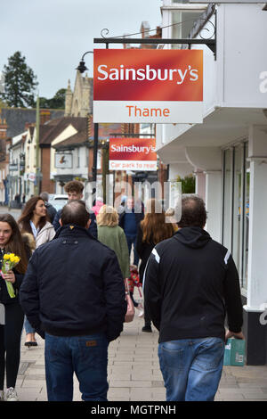Sainsbury's Supermarkt in Thame, Oxfordshire Stockfoto