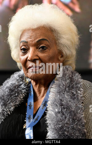 Dortmund, Deutschland. 27 Apr, 2018. Nichelle Nichols am Ziel Star Trek Deutschland Parteitag in der Westfalenhalle. Dortmund, 27.04.2018 | Verwendung der weltweiten Kredit: dpa Picture alliance/Alamy leben Nachrichten Stockfoto