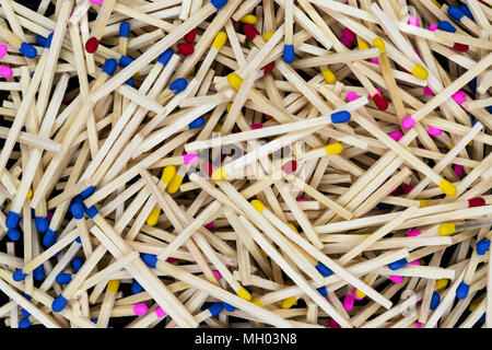 Nah-, Makro- und scharfen Hintergrund Oberfläche der bunte Mix übereinstimmt Stockfoto