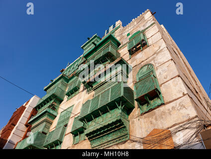 Häuser mit Mashrabia und rowshan im Old Quarter, Hijaz Tihamah region, Jeddah, Saudi-Arabien Stockfoto