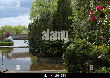 Strathaven Park, John hastie Park, South Lanarkshire an einem sonnigen Tag Stockfoto