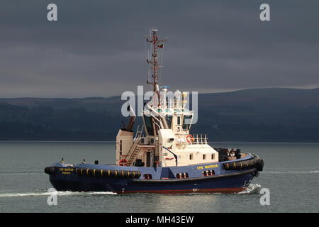 CMS Krieger, eine Flotte von Schlepper Clyde Marine Services', auf Aufgabe während der Ankunft Phasen der Übung gemeinsame Krieger 18-1 Stockfoto