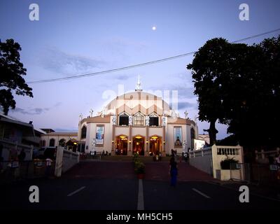 ANTIPOLO CITY, Philippinen - 27. APRIL 2018: Die Antipolo Dom oder die Unsere Liebe Frau des Friedens und gute Reise Kirche. Stockfoto
