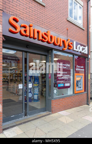 Stockton Heide, Cheshire, UK. 30. April 2018. Sainsbury's Lokale in Stockton, Heide, Cheshire, England, Großbritannien am 30. April 2018 Nach der Prognose Fusion zwischen Sainsbury's und ASDA Credit: John Hopkins/Alamy leben Nachrichten Stockfoto