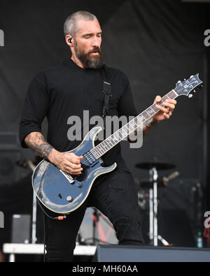 Sunrise, FL, USA. 29 Apr, 2018. Clint Lowery von Sevendust führt während Fort Rock bei Markham Park am 29. April in Sunrise, Florida 2018. Quelle: MPI04/Medien Punch/Alamy leben Nachrichten Stockfoto