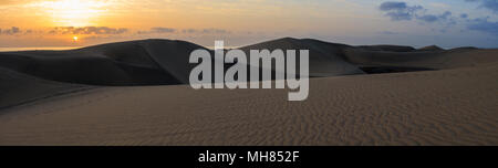 Panoramablick auf die Landschaft der Sanddünen von Maspalomas, Gran Canaria. Stockfoto