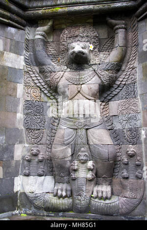 Garuda bas-relief Mendut Kloster Central Java Indonesien Stockfoto