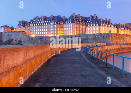 Mittelalterliche Festung Dinard, Bretagne, Frankreich Stockfoto