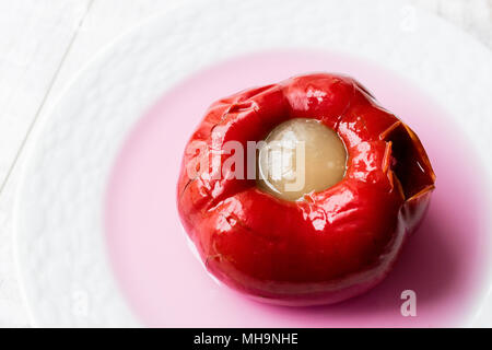 Türkische Paprika Gurke/Kambe Biber Tursusu. Traditionelle Speisen. Stockfoto