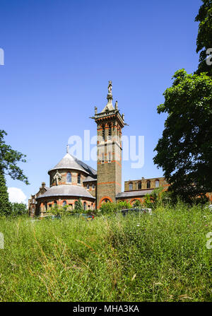 Blick auf die historische Entwicklung der Wiese. St Josephs College, Mill Hill, Barnett, Vereinigtes Königreich. Architekt: unbekannt, 1871. Stockfoto