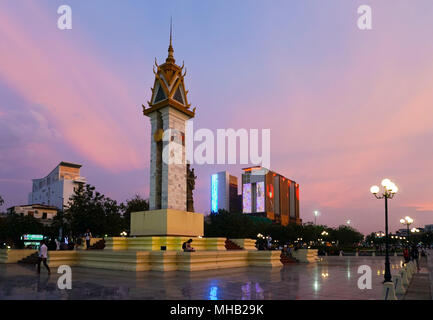 Die Kambodscha - Vietnam Friendship Monument in Botum Park, Phnom Penh, Kambodscha Stockfoto