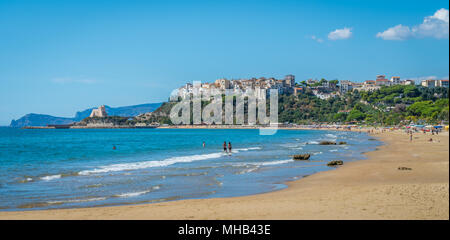 Sommer Blick in Sperlonga, Provinz Latina in der italienischen Region Latium. Stockfoto