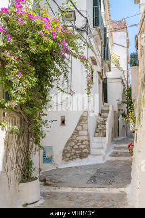 Sommer Blick in Sperlonga, Provinz Latina in der italienischen Region Latium. Stockfoto