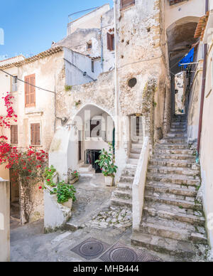 Sommer Blick in Sperlonga, Provinz Latina in der italienischen Region Latium. Stockfoto