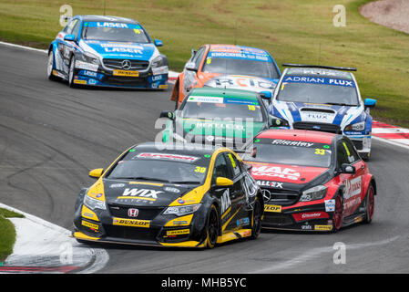 Donington Park, Derbyshire, UK. 29. April 2018. Runde 5 des Dunlop MSA British Touring Car Championship. Stockfoto