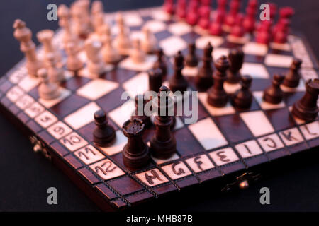 Ein regelmäßiges Sechseck 96-Cell Board für 3 Spieler Schach auch als 3-, 3- oder 3-Wege Schach bekannt Stockfoto