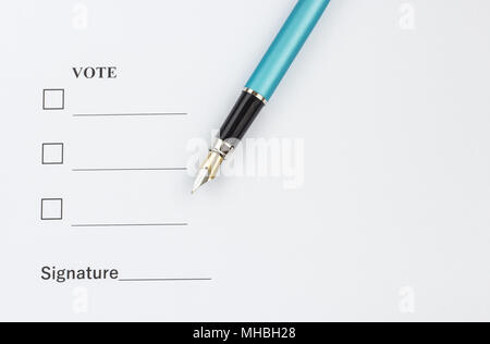 Ein Dokument für die Stimmabgabe und die Unterzeichnung, close-up Stockfoto
