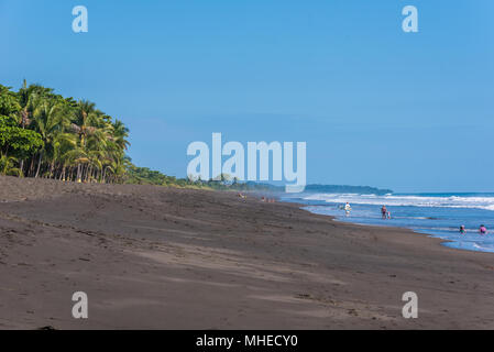 Playa Hermosa de Costa Rica - Pazifikküste Stockfoto