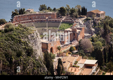 Antike griechisch-römische Theater von Taormina, Sizilien. Stockfoto
