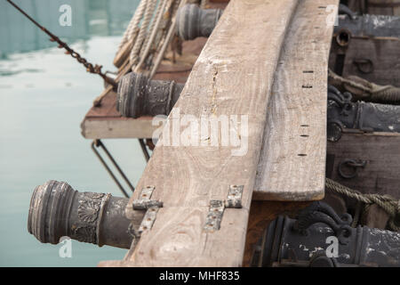 Kanone auf Segelschiff detail Stockfoto