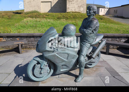 Joey Dunlop-Denkmal auf dem Bungalow auf der Isle Of man Stockfoto