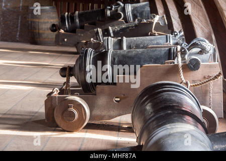 Kanone auf Segelschiff detail Stockfoto