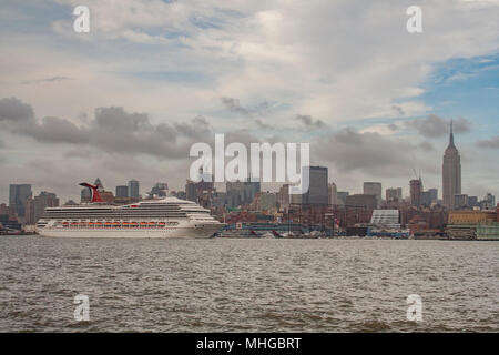 Manhattan von Hoboken, NJ Stockfoto