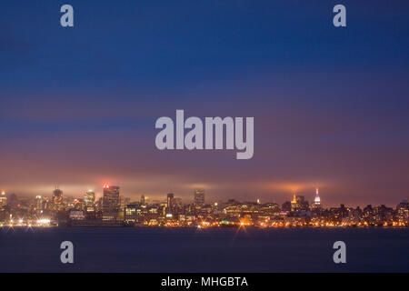 Manhattan von Hoboken, NJ Stockfoto