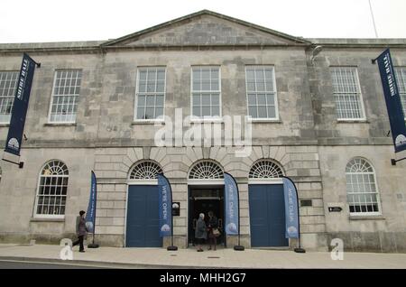 Dorchester, Großbritannien. 1. Mai 2018. Shire Hall Dorchester, Ort der Tolpuddle Märtyrer Versuch öffnet wieder seine Türen, 1. Mai 2018. Die Shire Hall in Dorchester, die die Tolpuddle Märtyrer Versuch im Jahr 1834 gehalten hat, hatten ein 2,9 miliion erneuern. Jetzt ein Museum der Shire Hall sowie die Geschichten zu erzählen, wird das Gericht auch die Geschichten von Protest in der Grafschaft Dorset Credit sagen: Haydn Wheeler/Alamy leben Nachrichten Stockfoto