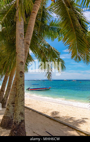 Alona Beach Bohol Philippinen April 20, 2018 Alona Beach Stockfoto