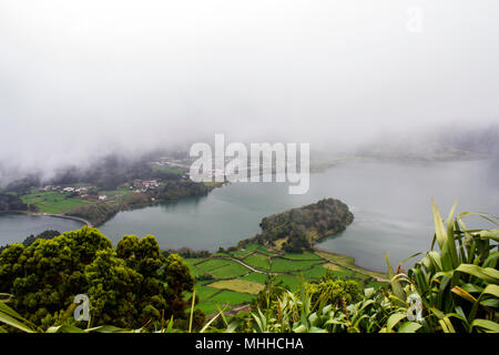 Blick von oben auf die Lagune der sieben Städte in Azoren Stockfoto