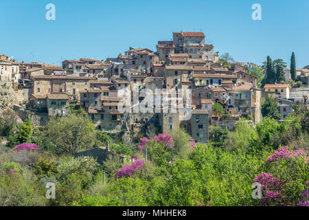 Panoramische Sicht des Toffia, ländlichen Dorf in der Provinz Viterbo, Latium, Italien. Stockfoto