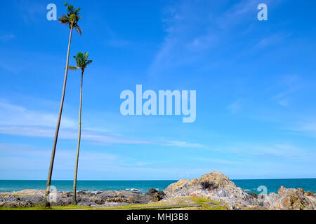 Schöne Natur Landschaft von Chendering Strand, Pandak, Terengganu, Malaysia Stockfoto