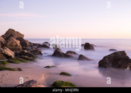 Kalifornien Strand bei Sonnenuntergang Stockfoto