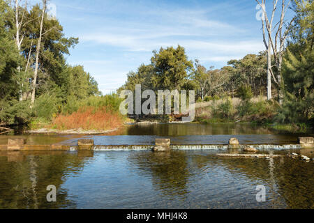 Sofala, Hill End, New South Wales, Australien. Furt über die turon Fluss in der Nähe der alten Goldgräberstadt der Sofala im zentralen Westen von New South Wales Stockfoto