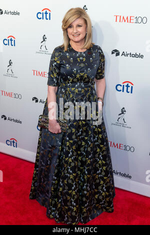 New York, NY - 24. April: Arianna Huffington nimmt Zeit 2018 100 Gala bei Jazz at Lincoln Center am 24. April 2018 in New York City. Stockfoto