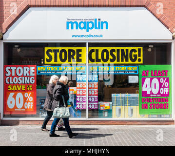 Schließung anmelden Maplin Store Fenster in Middlesbrough, England. Großbritannien Stockfoto