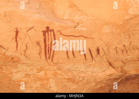 Piktogramme auf eine Felswand in Wild Horse Canyon in der Nähe von Hanksville, Utah Stockfoto