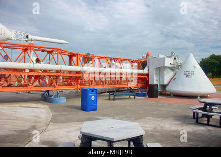 Astronaut Rakete rot Mission weltraum Himmel paradise Cloud Astronaut Center starten, Raumfahrttechnologien im Kennedy Space Center in Florida. Roc Stockfoto