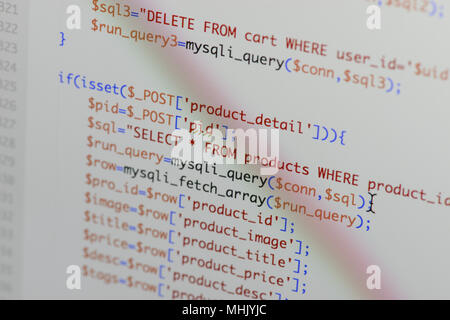 Echte PHP-Code entwickeln. Programmierung Workflow abstrakter Algorithmus Konzept. Zeilen PHP Code sichtbar. Stockfoto