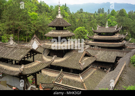 Blick auf Schloss Dächer in Enshi Tusi Imperial antike Stadt in Hubei China Stockfoto