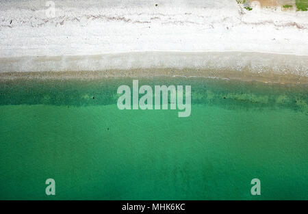 Erhöhten Blick auf die Golden Bay, Nelson, Neuseeland mit türkisblauem Meer, Sandstrand Stockfoto