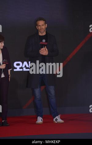 Seoul, Korea. 01 Mai, 2018. Ryan Reynolds fördert "eadpool2' an Lotte World Mall in Seoul, Korea am 01. Mai 2018. (China und Korea Rechte) Credit: TopPhoto/Alamy leben Nachrichten Stockfoto