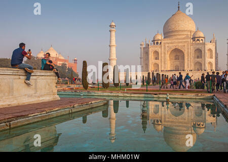 Taj Mahal, UNESCO-Weltkulturerbe, Agra, Uttar Pradesh, Indien Stockfoto