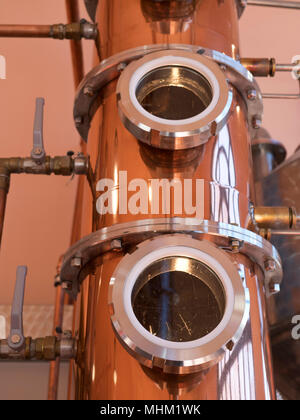 Alembic noch für die Herstellung von Alkohol in der Distillery, destilling Spirituosen Stockfoto