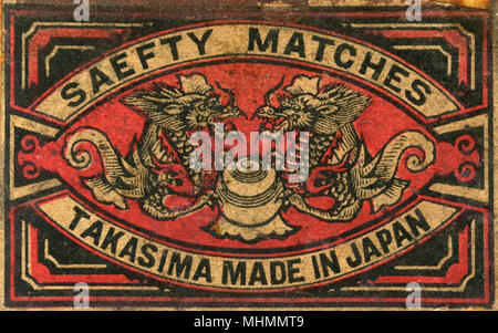 Altes japanisches Matchbox-Label mit zwei Drachen Stockfoto