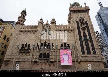 MELBOURNE, AUSTRALIEN, 16. August 2017 - Melbourne ist die Hauptstadt und die bevölkerungsreichste Stadt des australischen Bundesstaates Victoria, Straßen, Verkehr, local ein Stockfoto